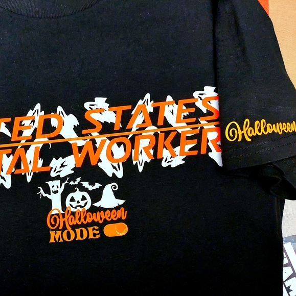 Postal Halloween Shirt, Halloween mode - Picture 2 of 3